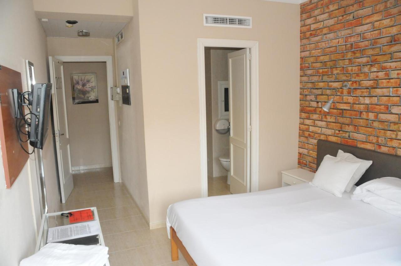 Hostal Mar Del Plata (Adults Only) El Arenal  Exterior foto