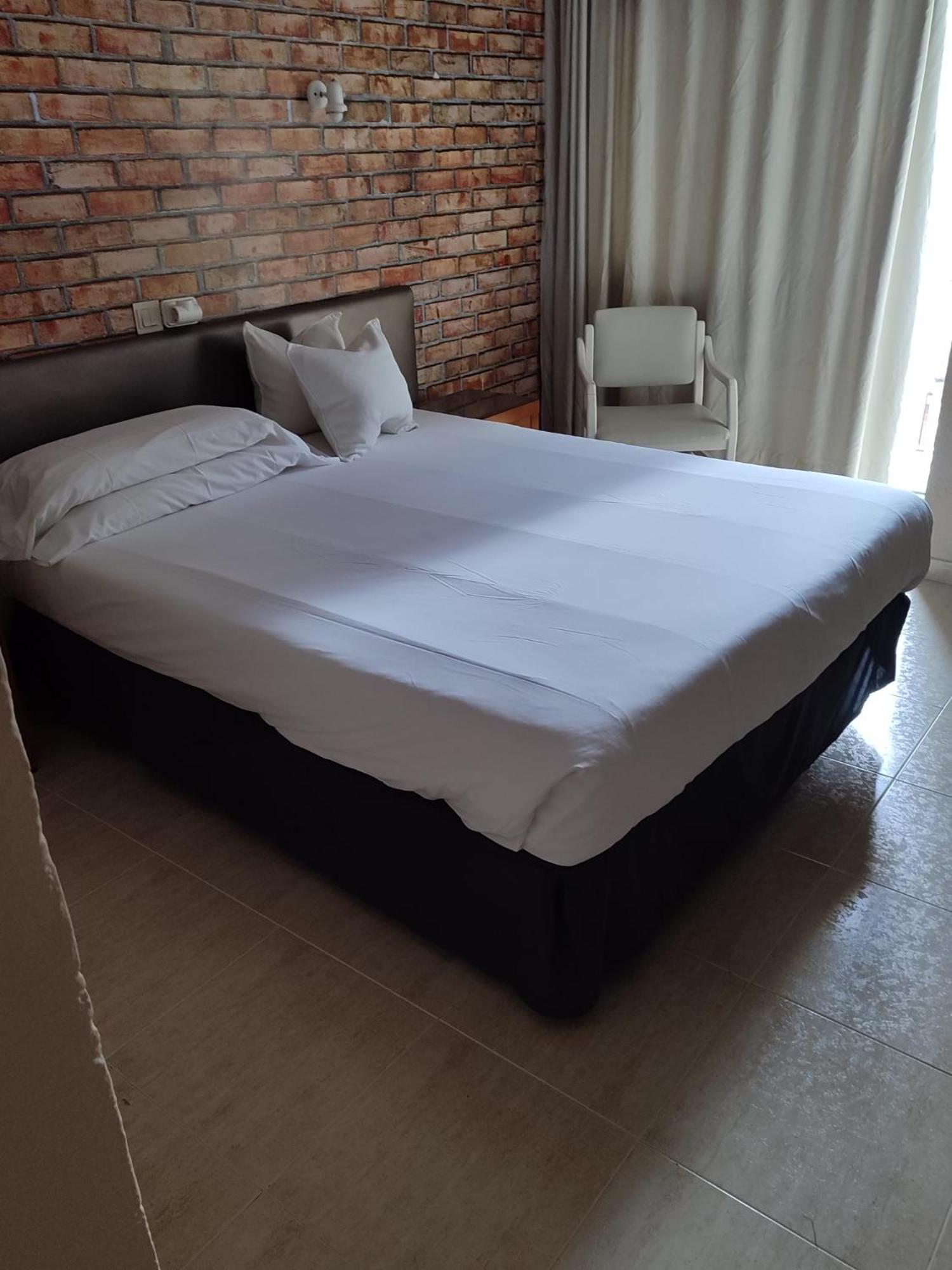 Hostal Mar Del Plata (Adults Only) El Arenal  Exterior foto