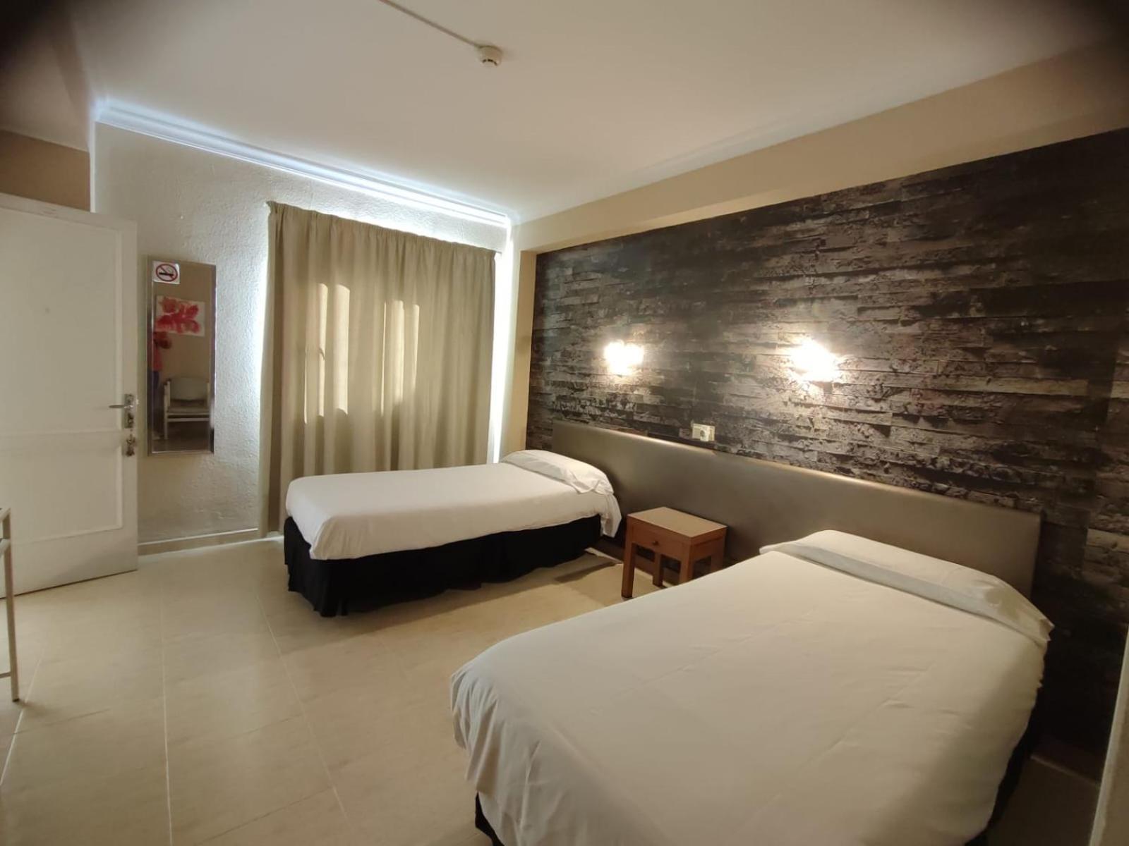 Hostal Mar Del Plata (Adults Only) El Arenal  Exterior foto